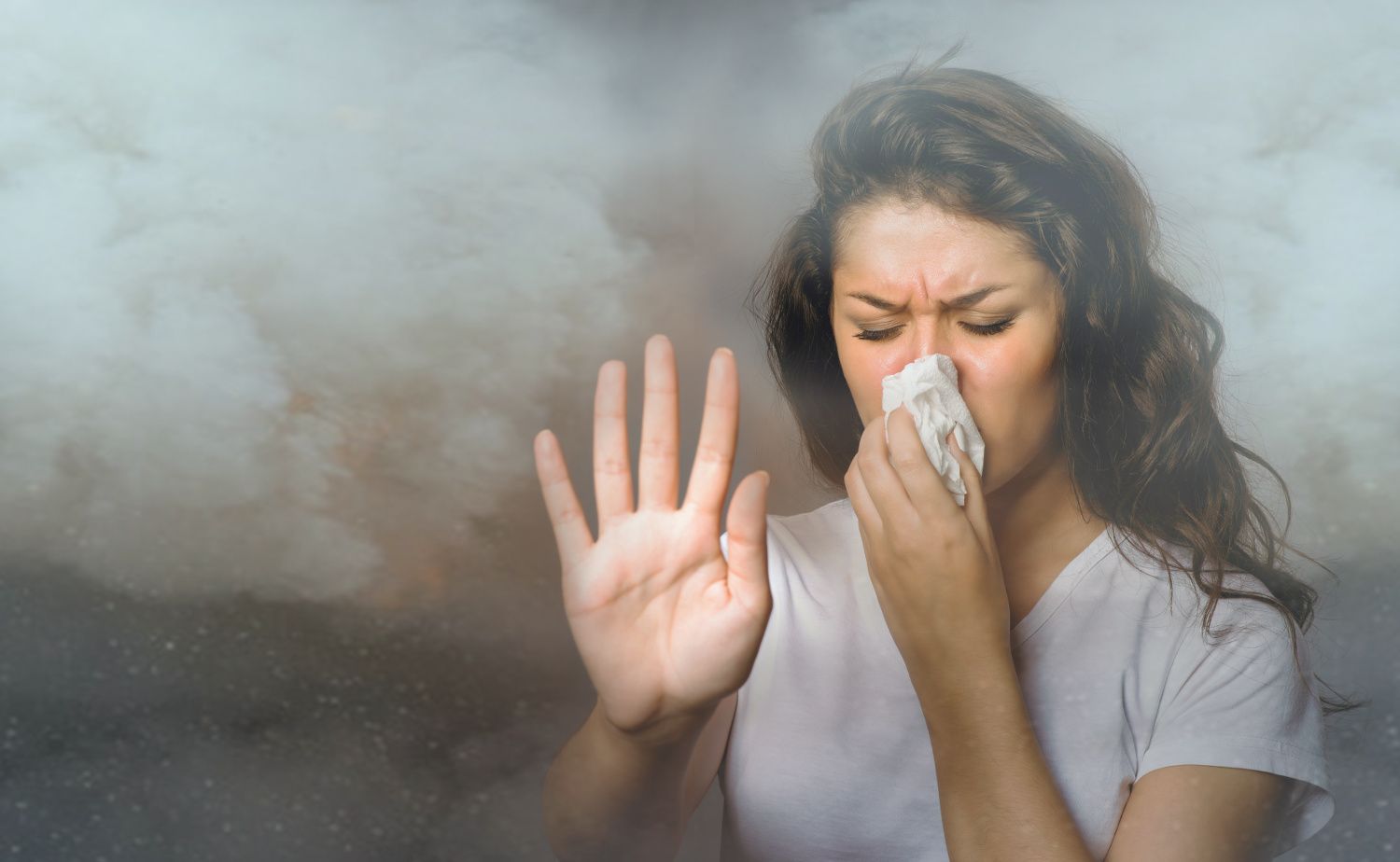 Генеральная уборка: лучший способ избавиться от запаха сигарет на одежде