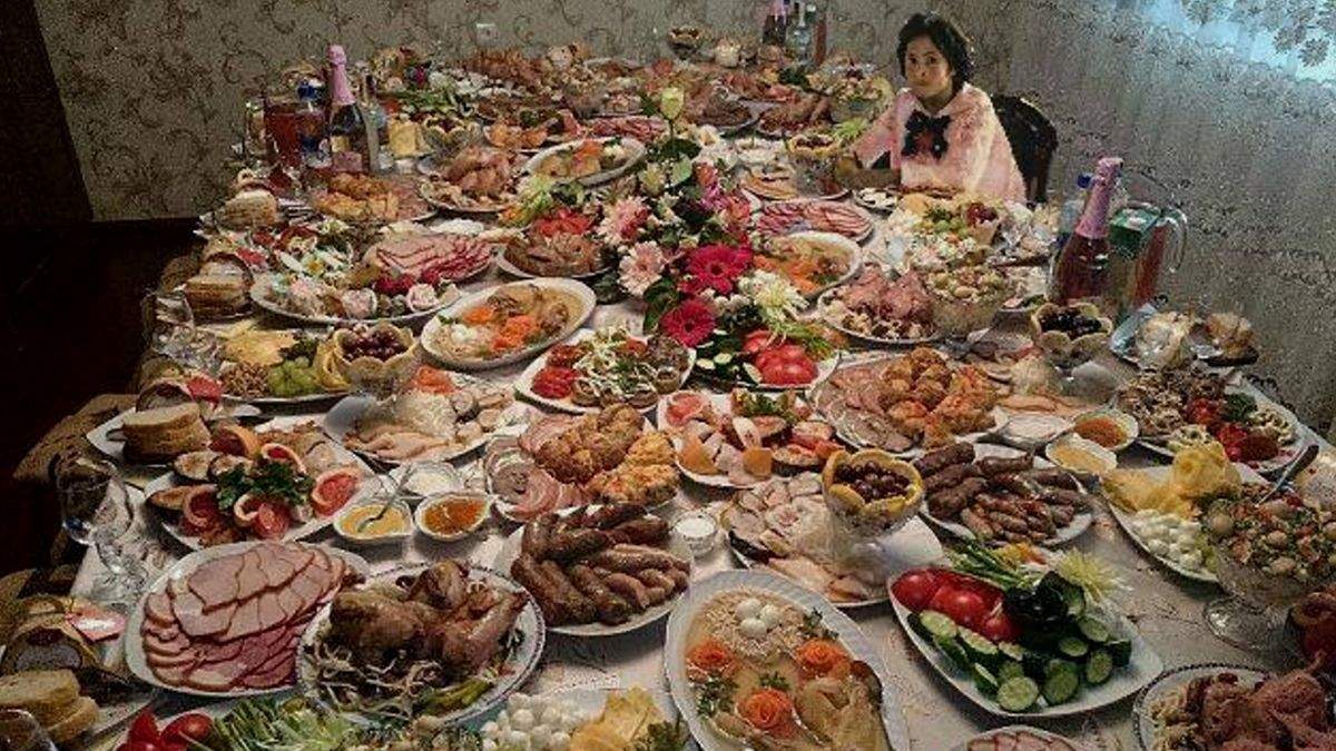 Сделать Новогодний Стол