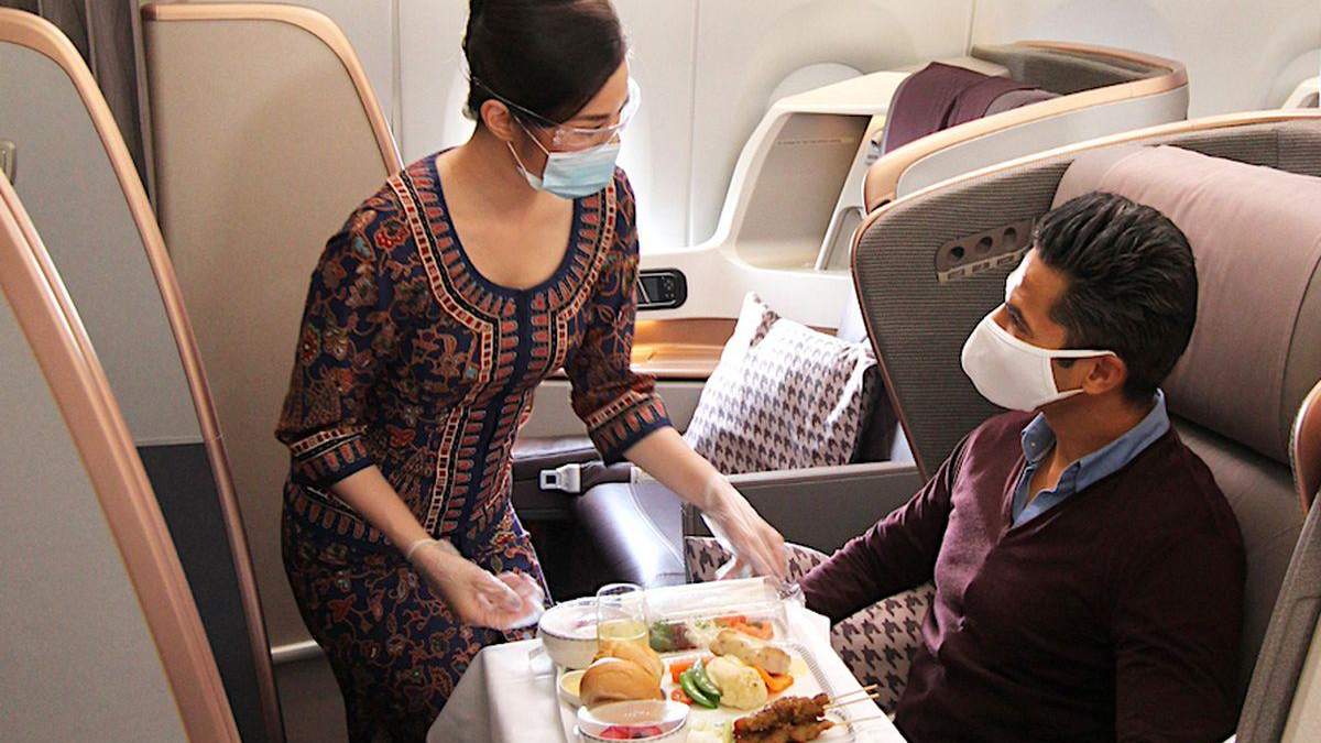 7 правил питания для тех, кто путешествует на самолете - Идеи