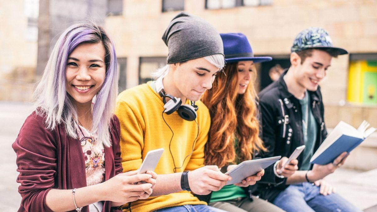 Как выбрать подарок для подростка Как выбрать подарок для подростка