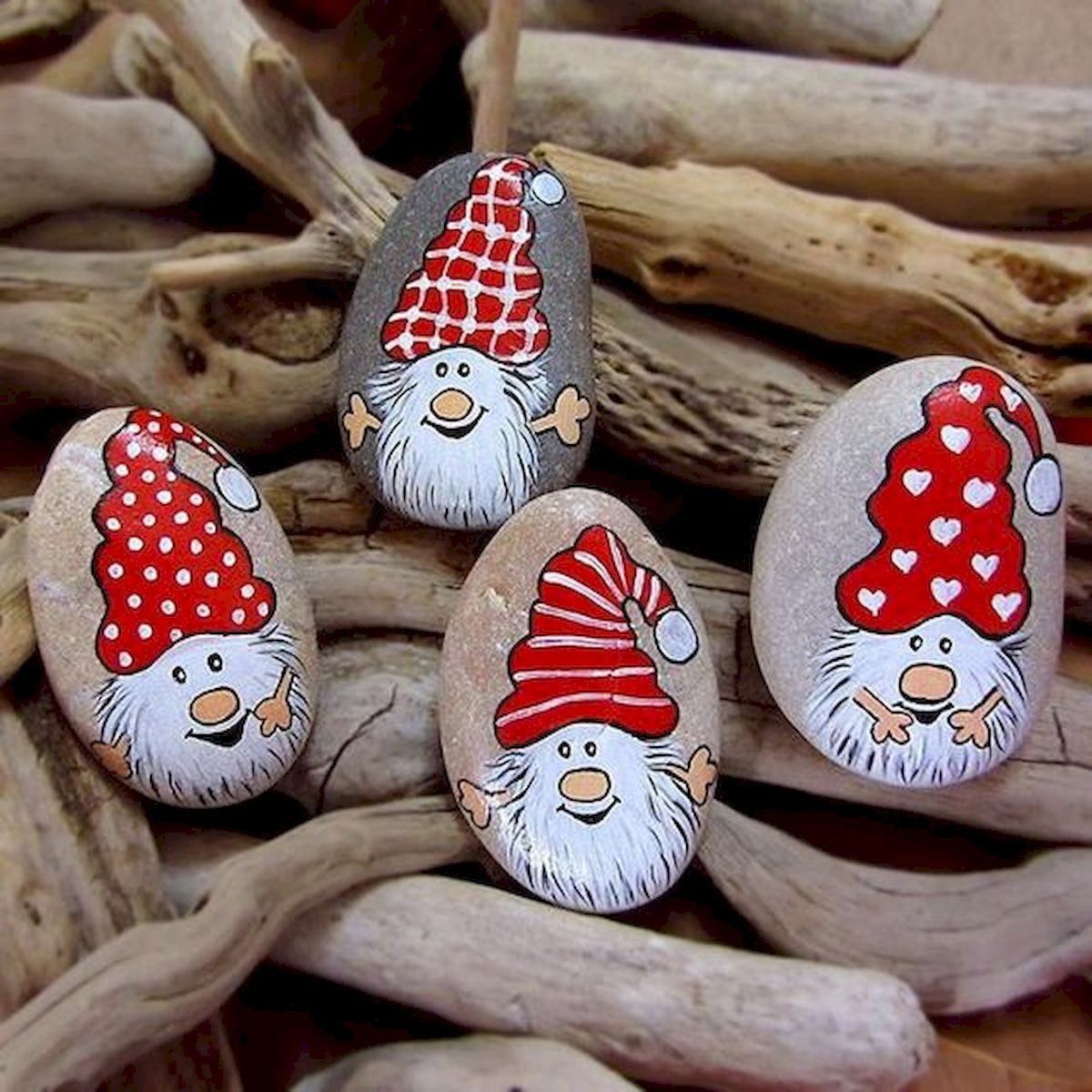 Декор з каменів Декор з каменів