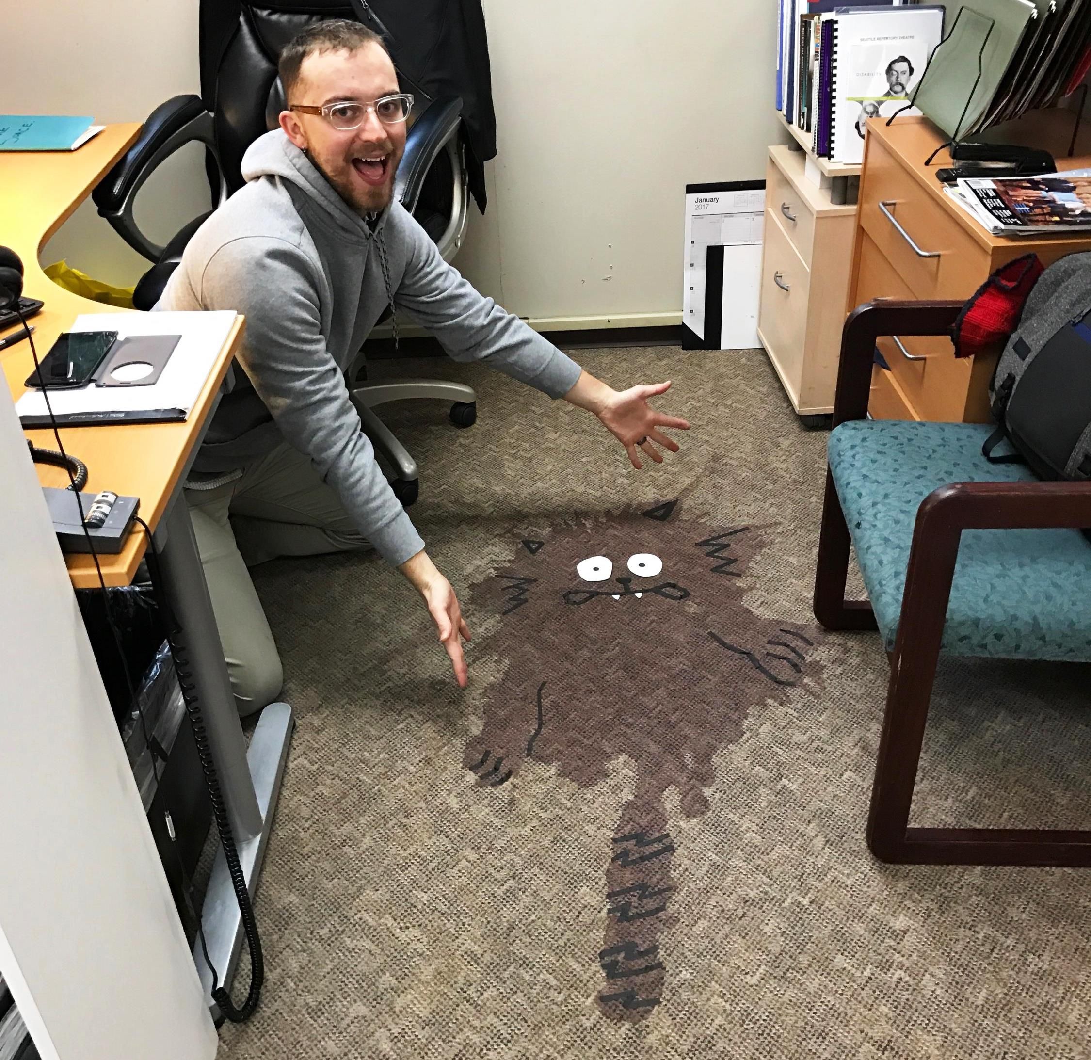 Простые способы развлечься на работе Простые способы развлечься на работе