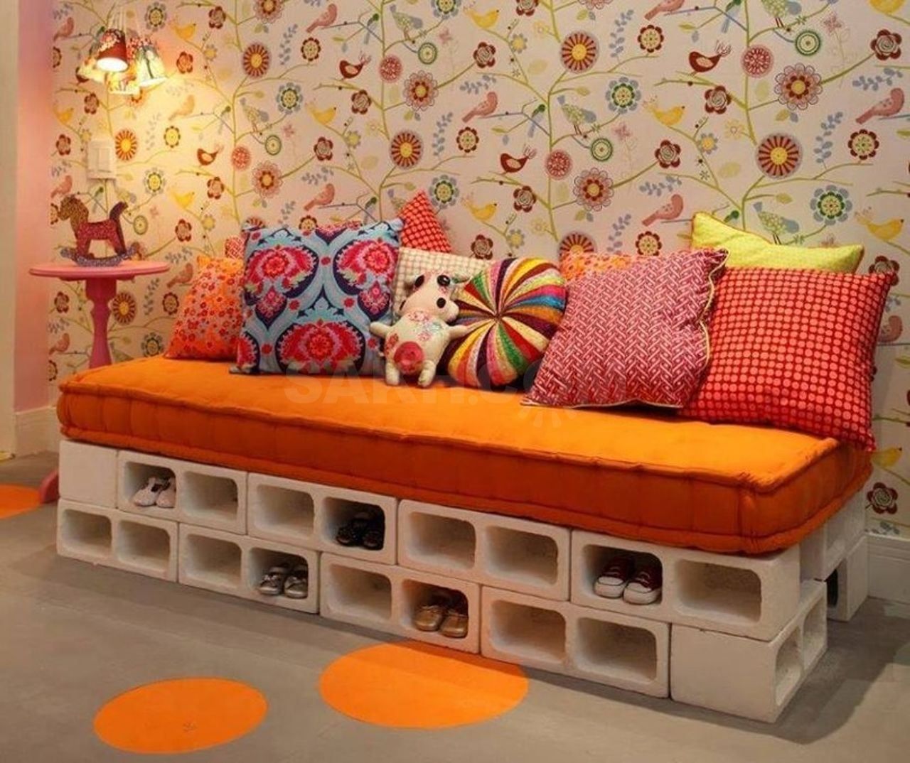 Вишукані меблі з бетонних блоків Вишукані меблі з бетонних блоків