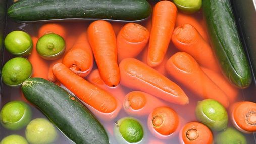 Як правильно мити фрукти та овочі: відеошпаргалка, яка здивувала мережу