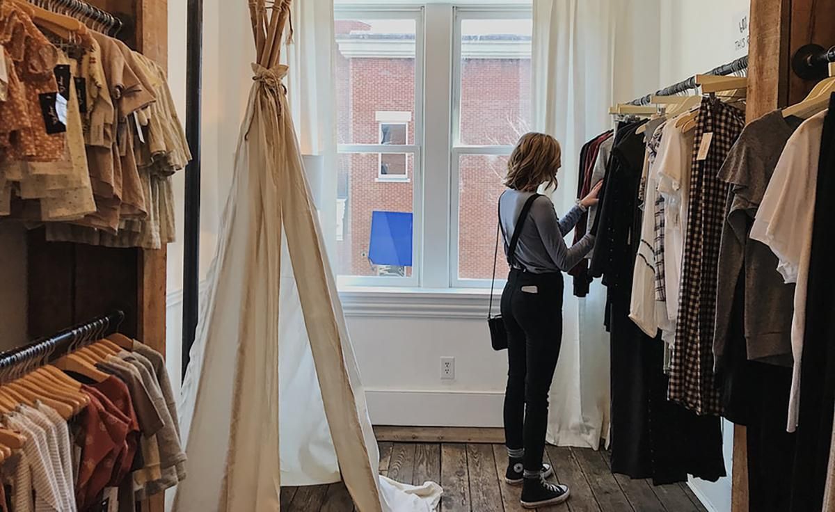 Як скоротити відходи індустрії моди Як скоротити відходи індустрії моди