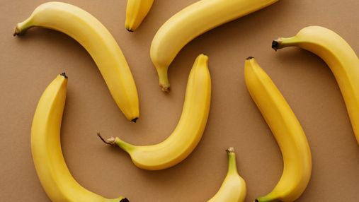 Щоб банани не чорніли: 2 робочих лайфхаки, як зберігати зелені та стиглі плоди
