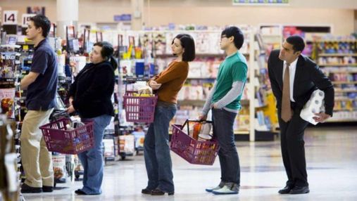 Как выбрать самую быструю очередь в супермаркете: 5 актуальных советов