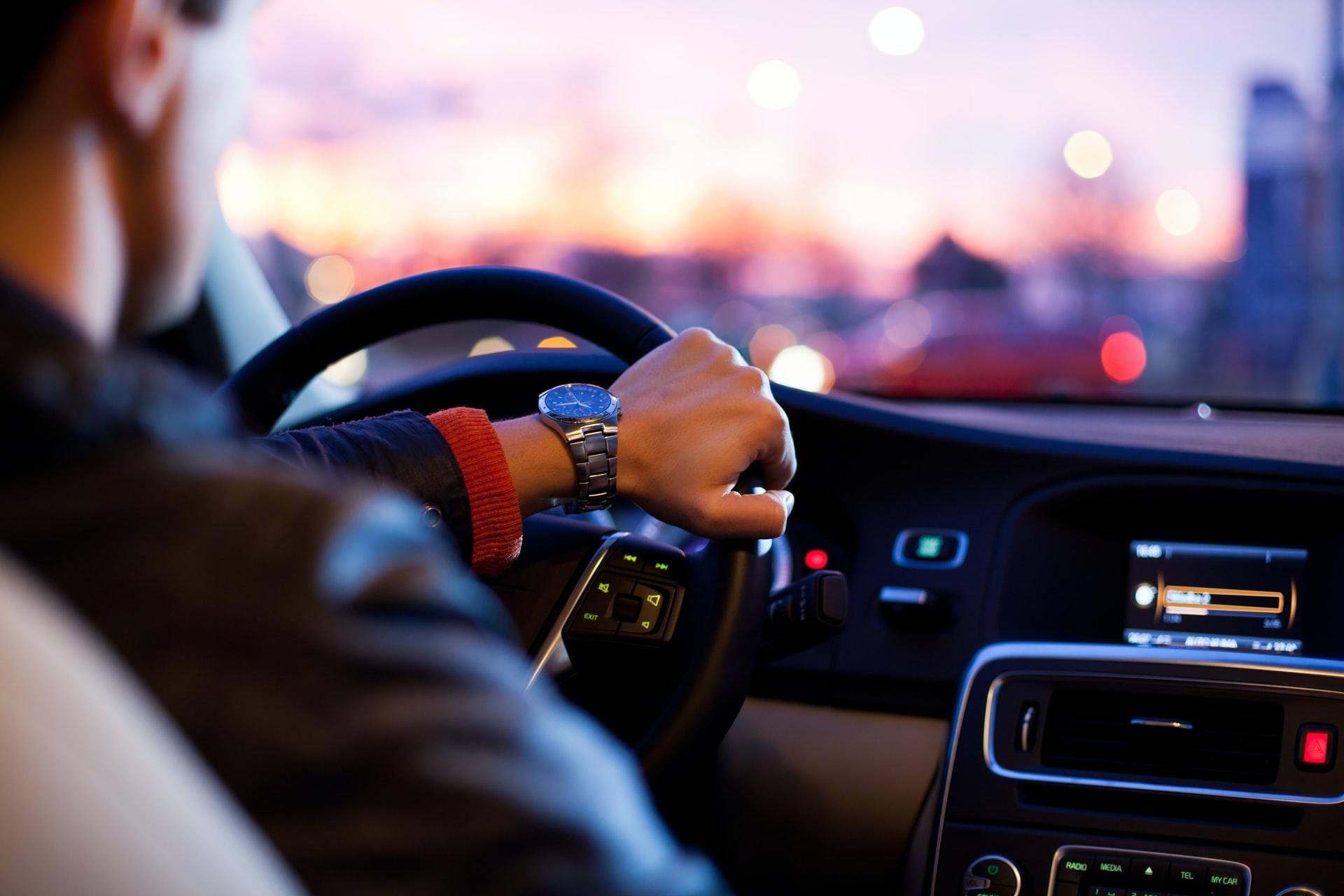 Как не уснуть за рулем: 8 советов водителям
