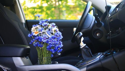 Як підтримувати чистоту в автомобілі: 8 несподіваних рішень
