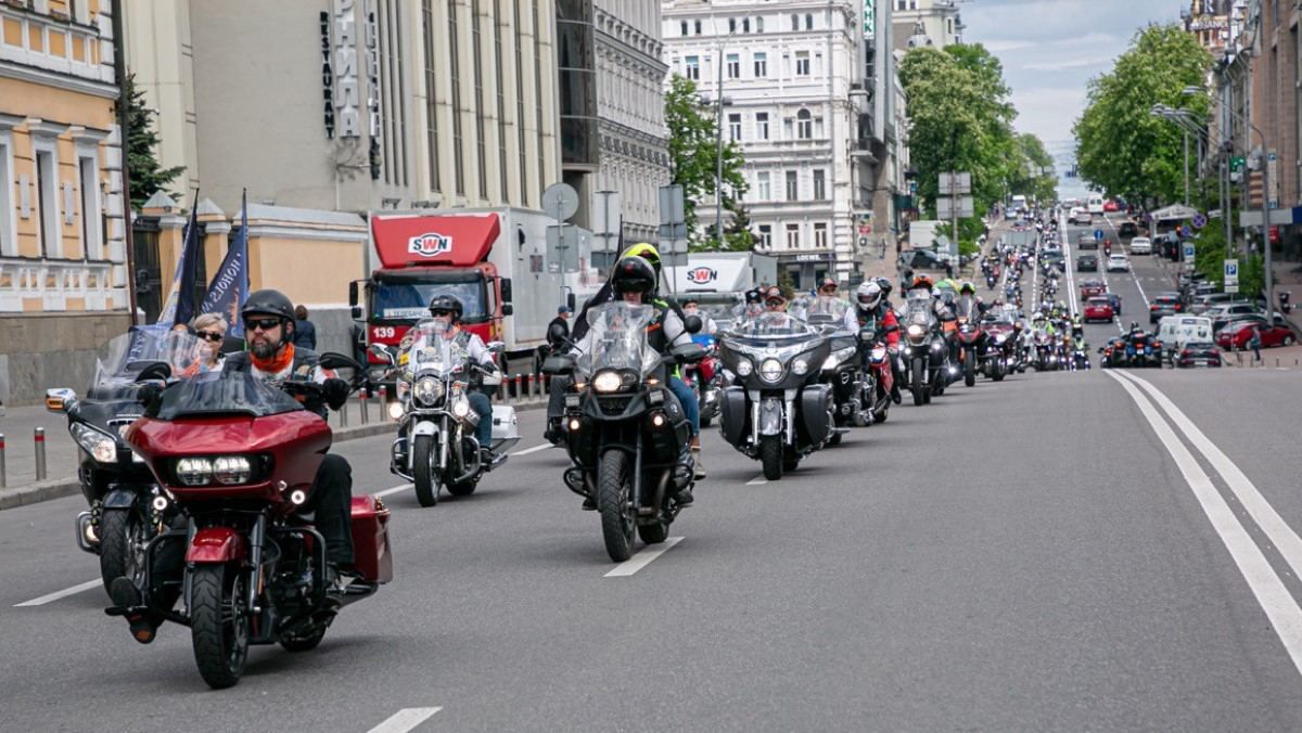 Как появился мотоклуб Crazy Hohols: интервью с Евгением Рымаревым Как появился мотоклуб Crazy Hohols: интервью с Евгением Рымаревым