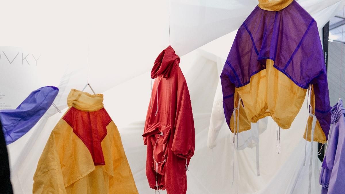 Як оновити старий одяг Як оновити старий одяг