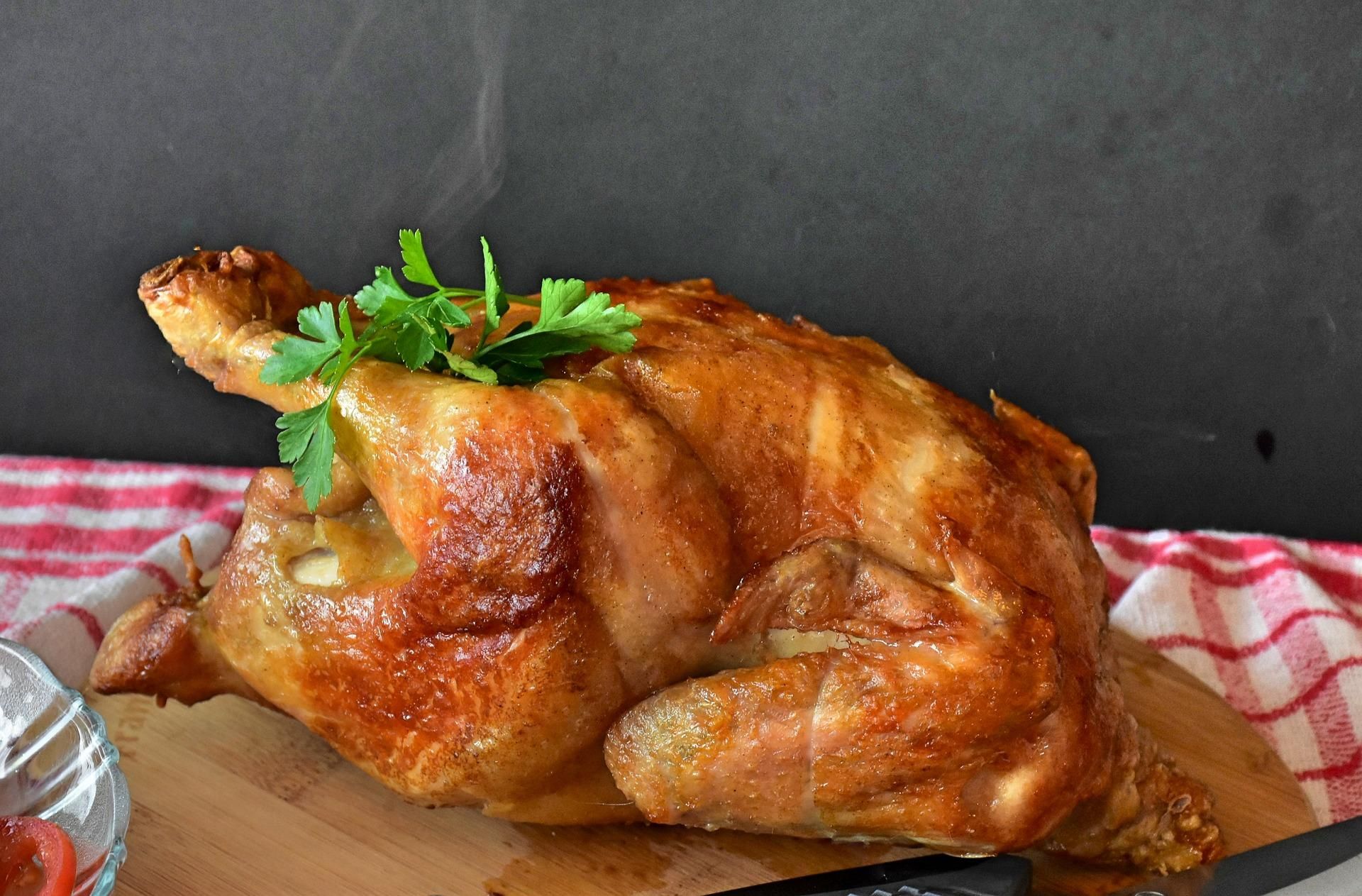 Секреты запекания невероятно вкусной курицы: пошаговая инструкция