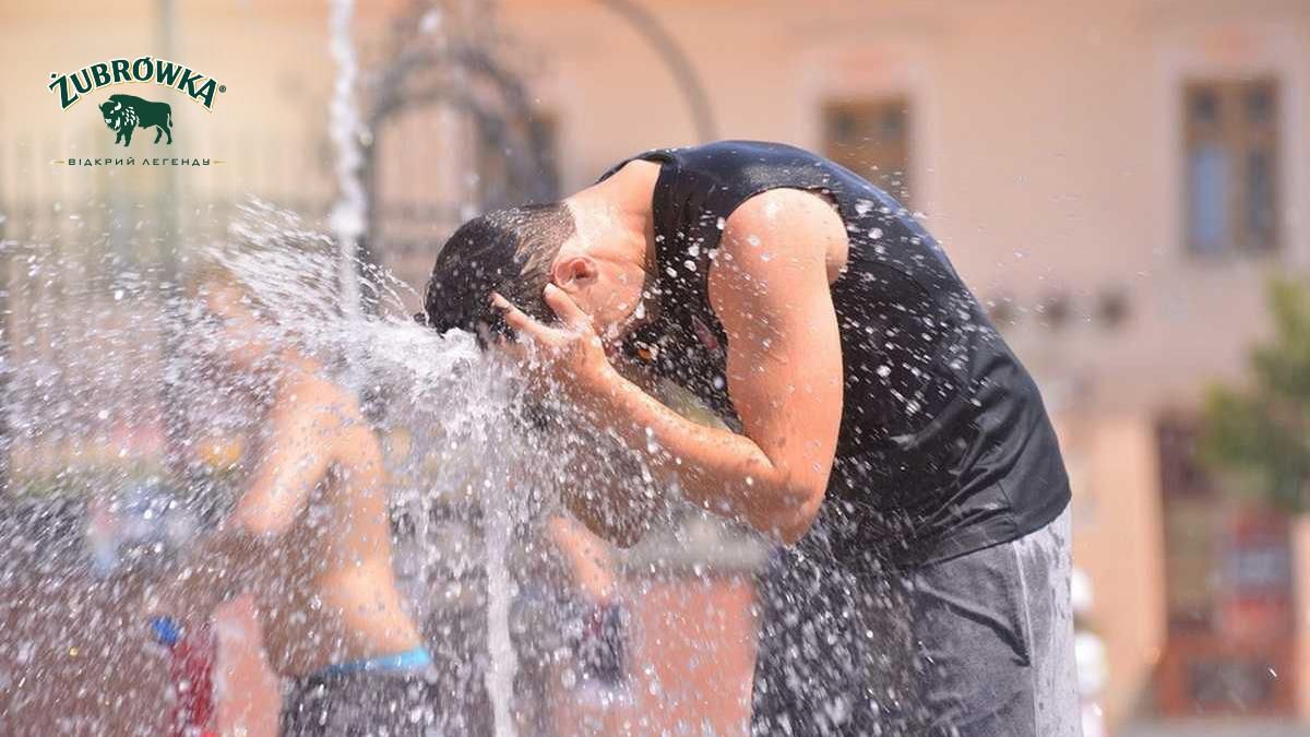Як пережити літню спеку в задушливому місті: 5 порад, які справді працюють
