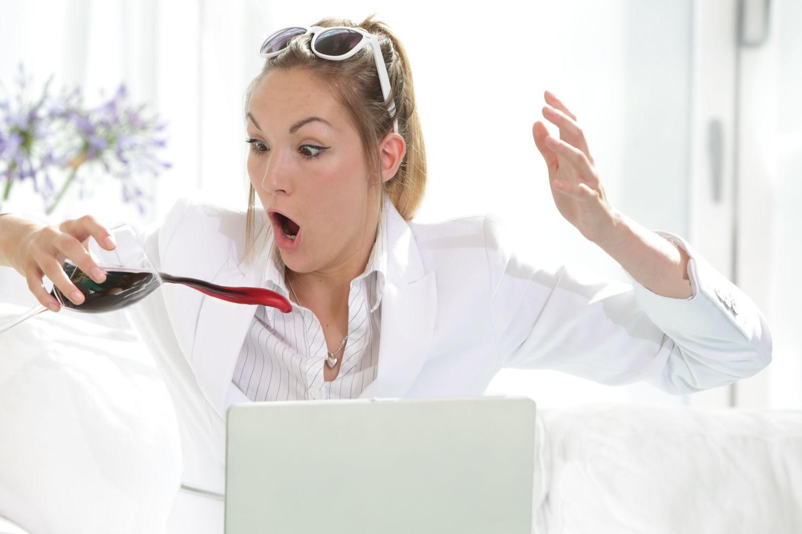 Швидка допомога речам: 8 перевірених способів урятувати улюблений одяг
Швидка допомога речам: 8 перевірених способів урятувати улюблений одяг