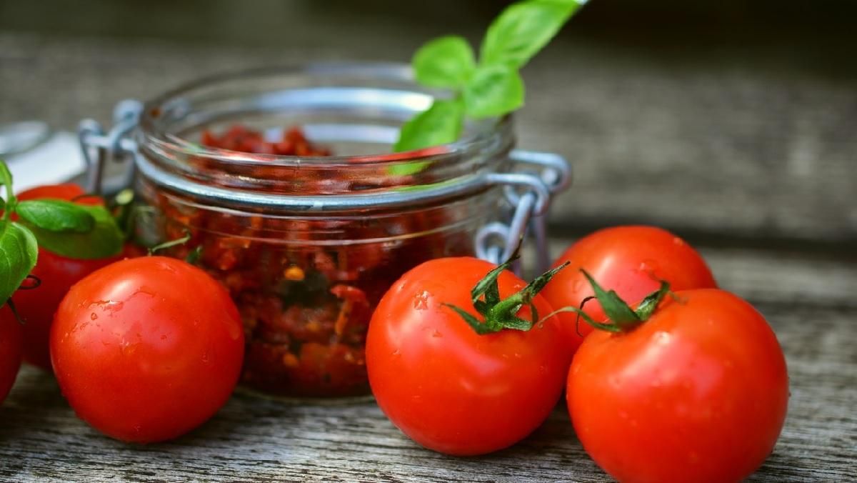 Мариновані помідори за 15 хвилин