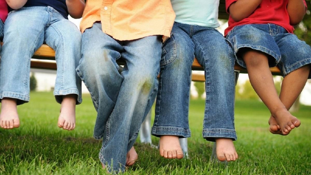 Спасите одежду после пикника: 5 летних пятен, которые вы не умели стирать - Идеи Спасите одежду после пикника: 5 летних пятен, которые вы не умели стирать - Идеи