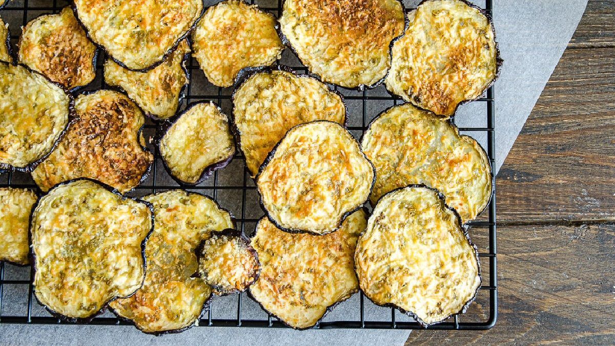 Чипси з баклажанів: здивуйте рідних оригінальними та корисними снеками - Ідеї Чипси з баклажанів: здивуйте рідних оригінальними та корисними снеками - Ідеї