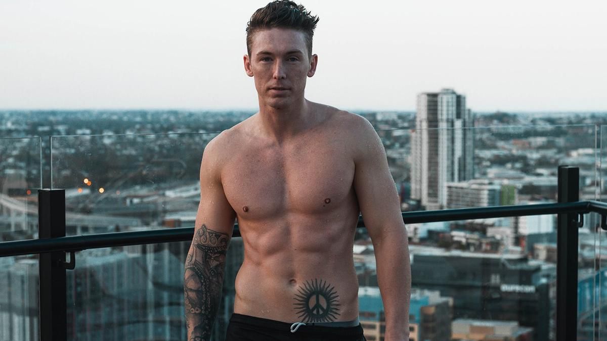 Как быстро накачать пресс начинающим: упражнения от звездного тренера Как быстро накачать пресс начинающим: упражнения от звездного тренера