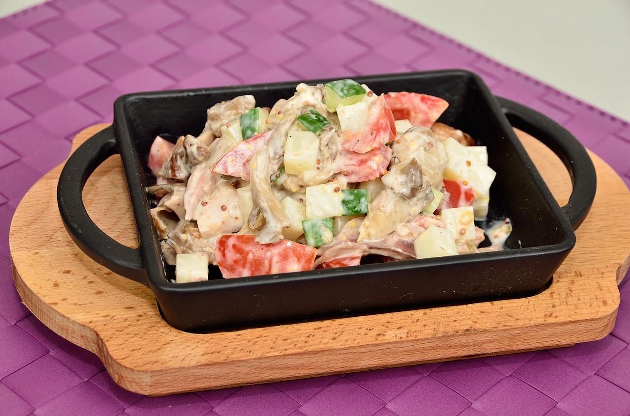 Чим заправити салат: 6 простих варіантів для тих, хто правильно харчується Чим заправити салат: 6 простих варіантів для тих, хто правильно харчується