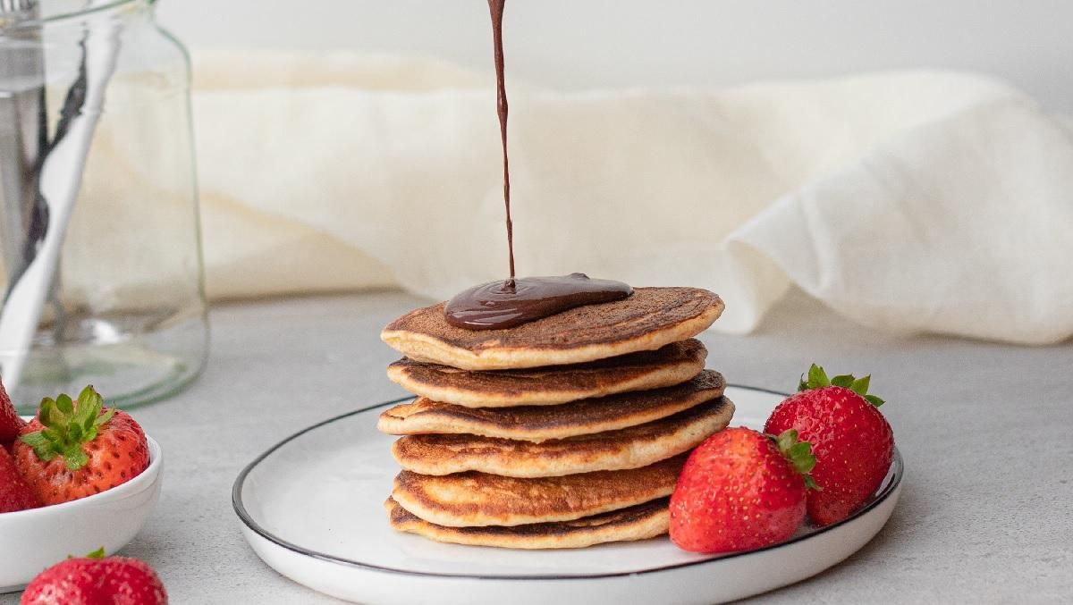 Небанальний сніданок: рецепт смачних лимонних панкейків - Ідеї Небанальний сніданок: рецепт смачних лимонних панкейків - Ідеї