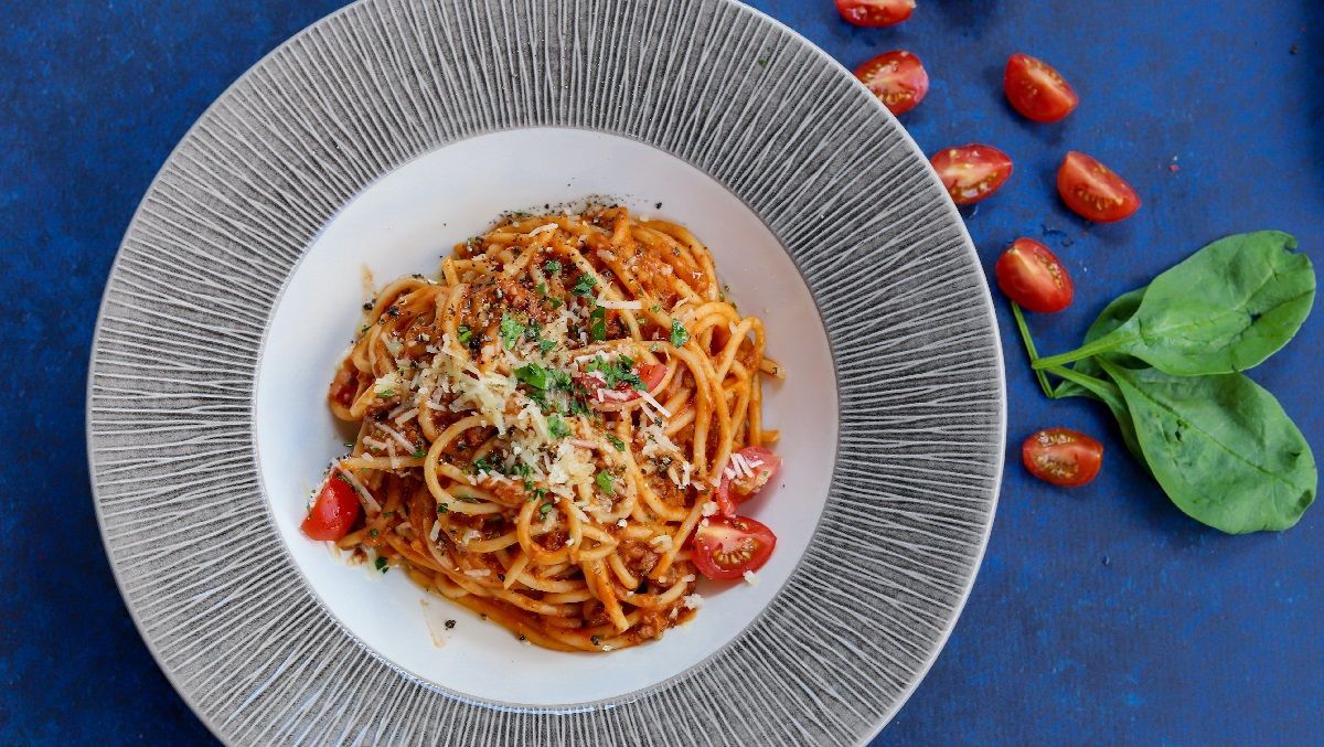 Вкусный и полезный ужин за 20 минут: паста с курицей и шпинатом на сковороде - Идеи Вкусный и полезный ужин за 20 минут: паста с курицей и шпинатом на сковороде - Идеи