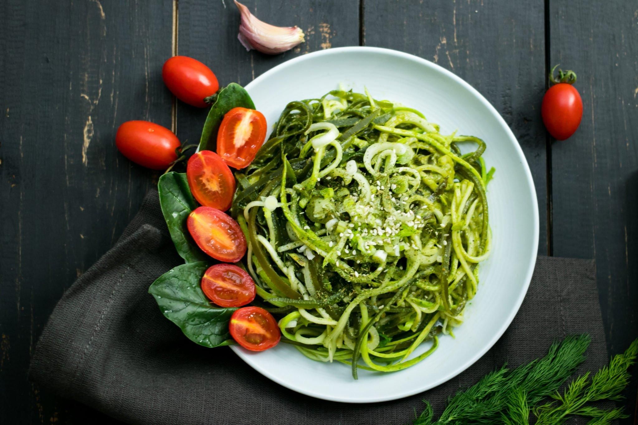 Спагеті з кабачків та курячим філе: оригінальний рецепт овочевої пасти