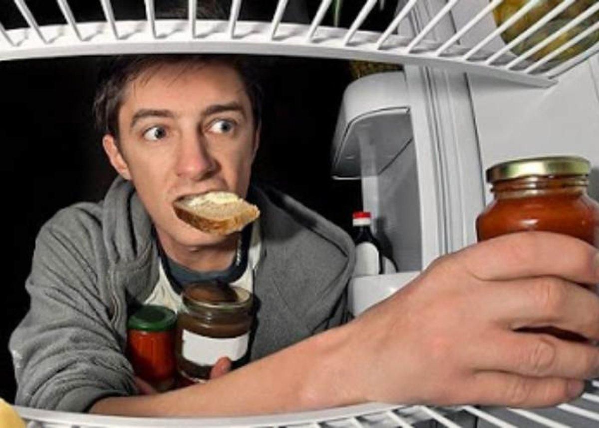 Що можна з'їсти перед сном, якщо дуже захотілося Що можна з'їсти перед сном, якщо дуже захотілося