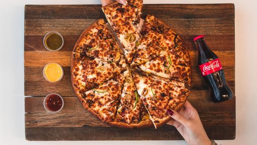 Крутой рецепт фитнесс-пиццы, идеально сочетающийся с диетами