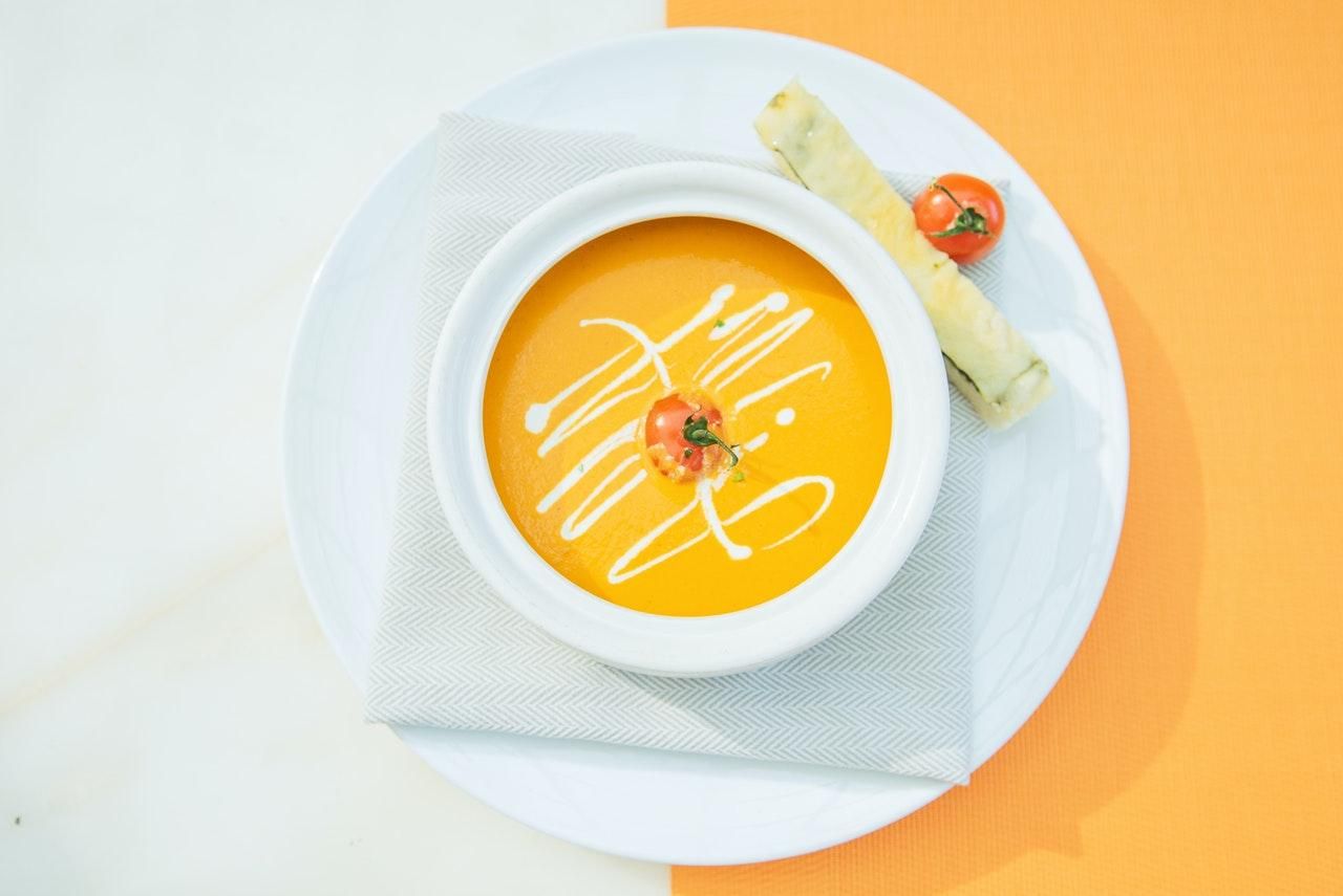 Фасолевый, томатный и еще 7 идей супов-пюре на каждый день: шпаргалка вкусных сочетаний - Идеи