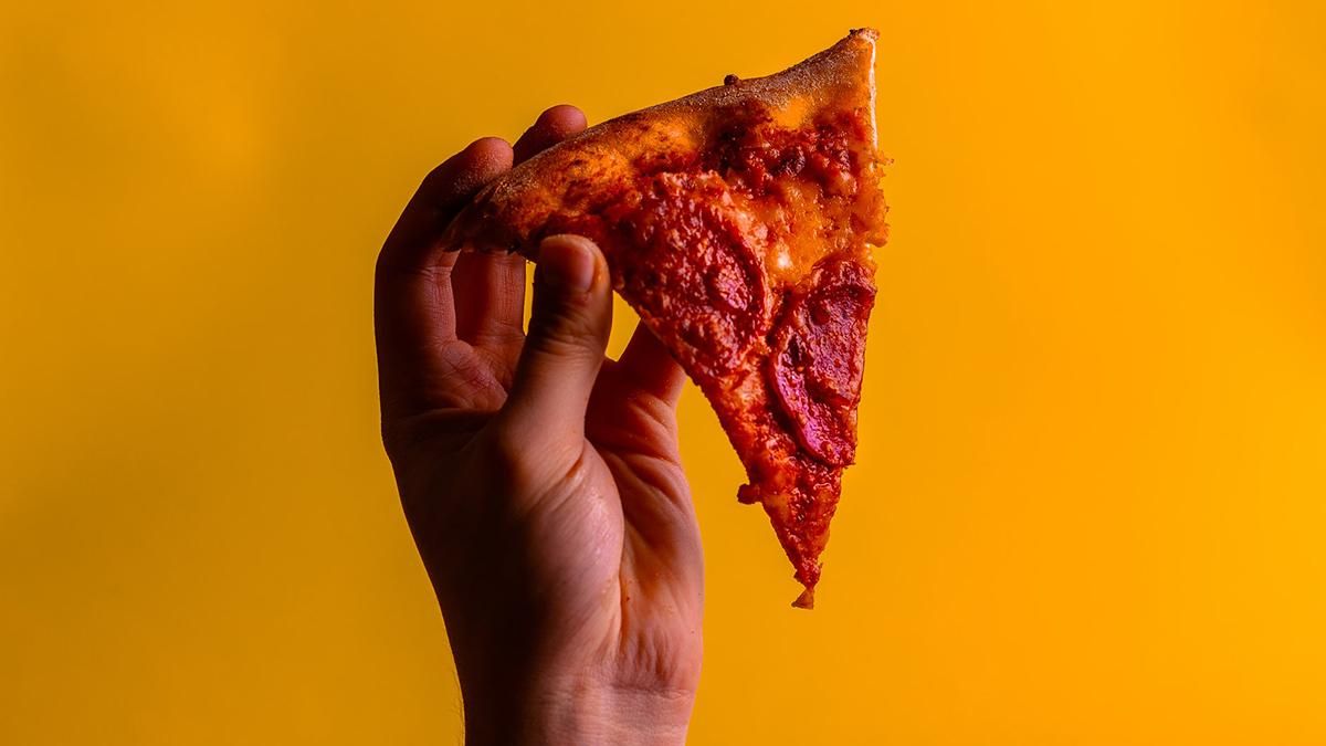 Як приготувати піцу на сковороді: рецепт на 15 хвилин Як приготувати піцу на сковороді: рецепт на 15 хвилин