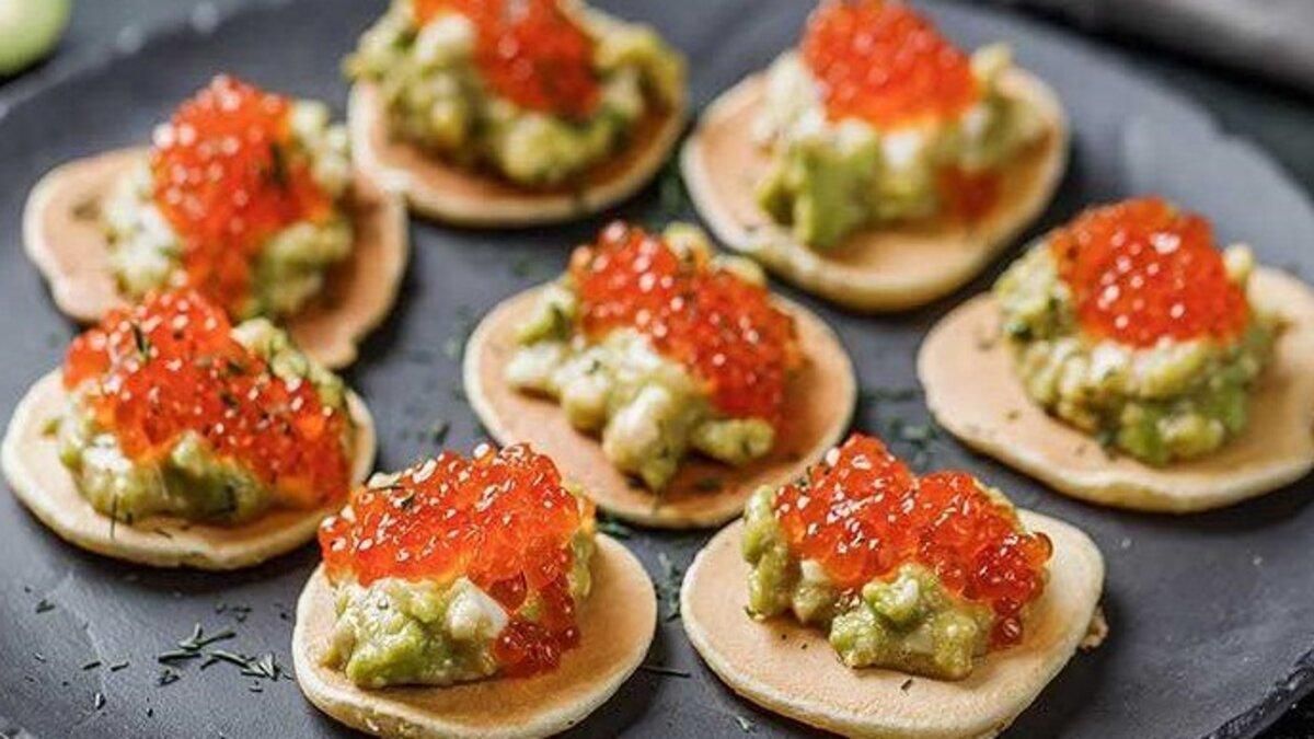 Замість класичних бутербродів: як приготувати незвичайну закуску з ікрою та авокадо - Ідеї Замість класичних бутербродів: як приготувати незвичайну закуску з ікрою та авокадо - Ідеї