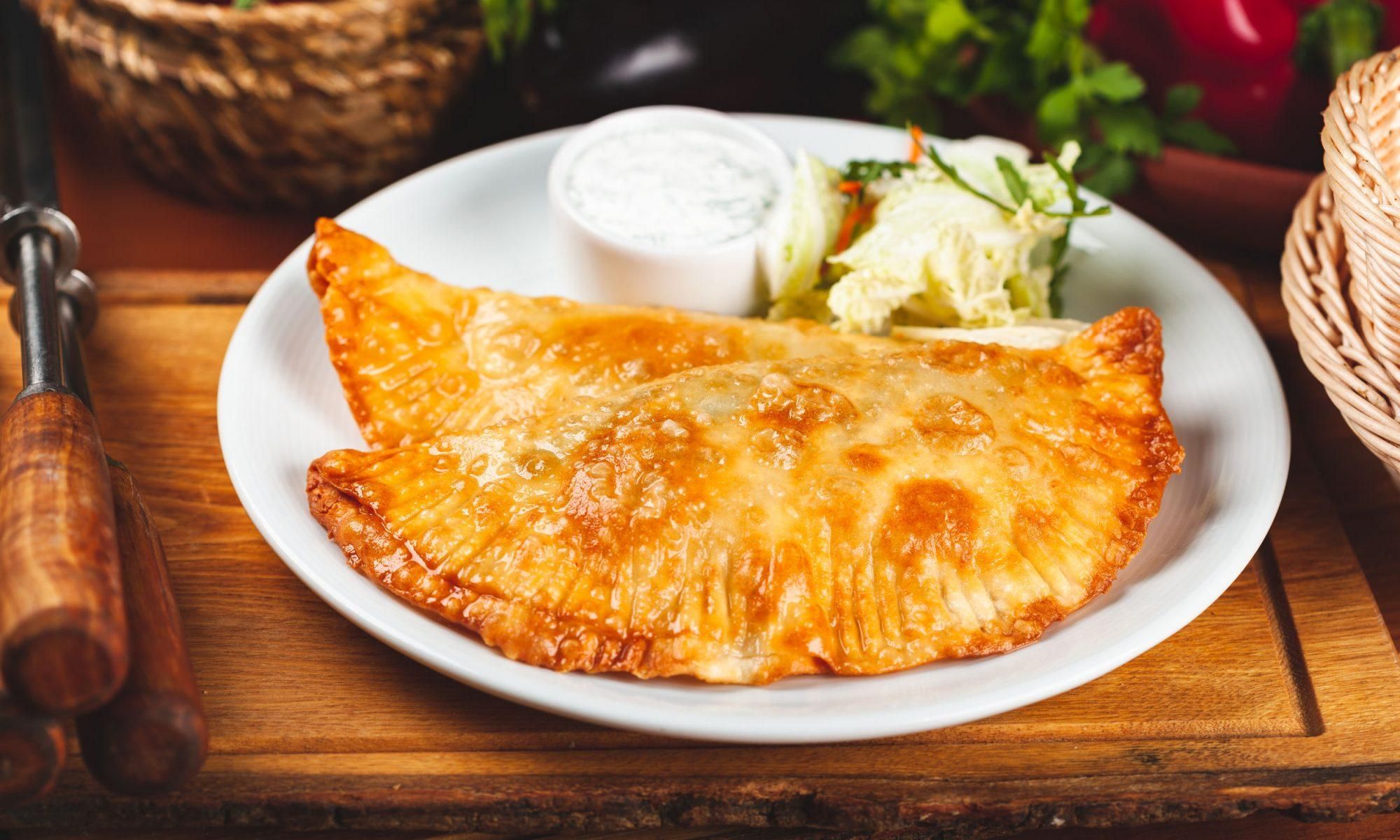 Как приготовить дома хрустящие чебуреки: рецепт с секретным ингредиентом Как приготовить дома хрустящие чебуреки: рецепт с секретным ингредиентом