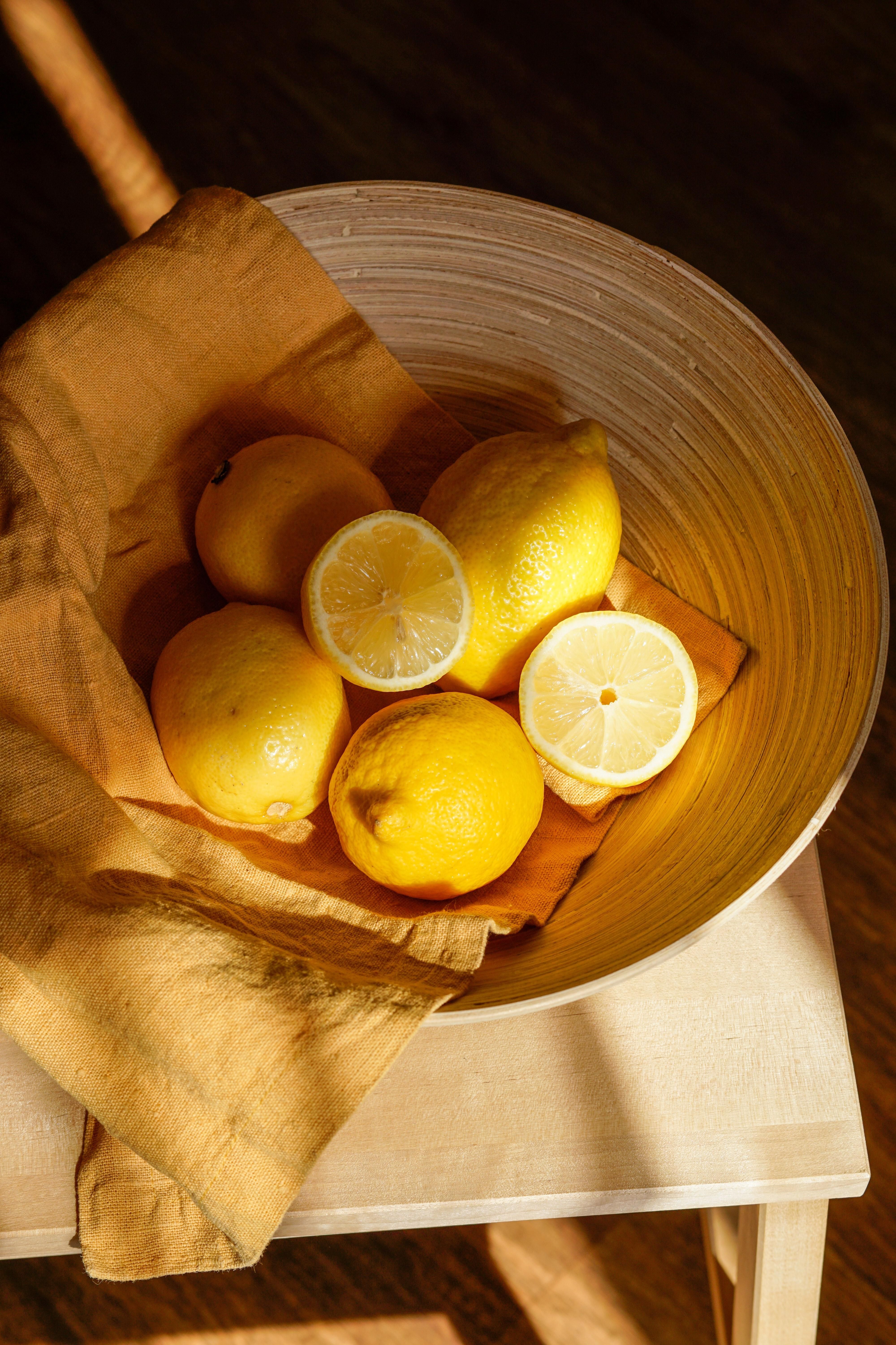 Найпоширеніші методи прибирання будинку лимоном: лайфхаки вражають - Ідеї