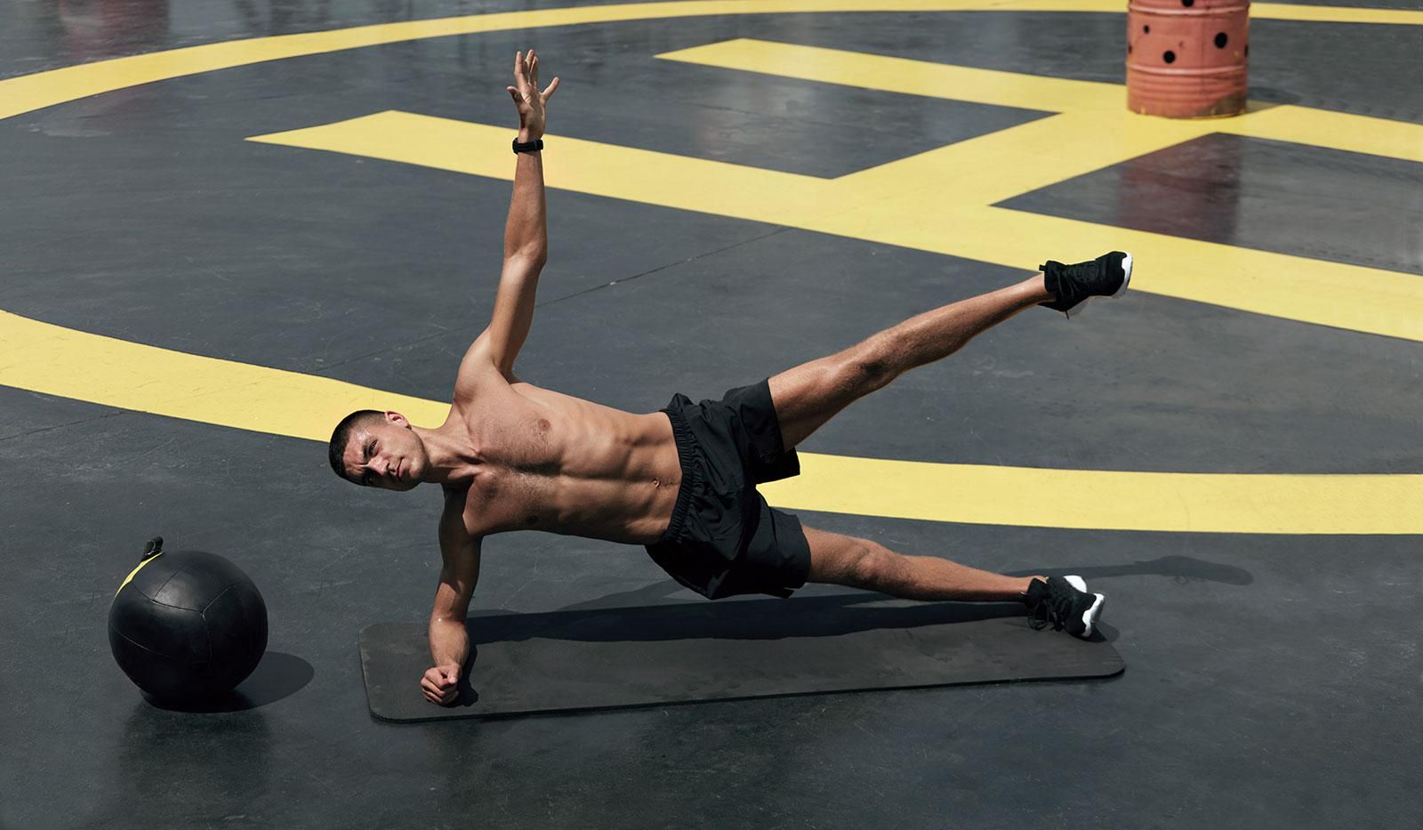 Як накачати тіло без жодного руху: статичне тренування у відео - Ідеї Як накачати тіло без жодного руху: статичне тренування у відео - Ідеї