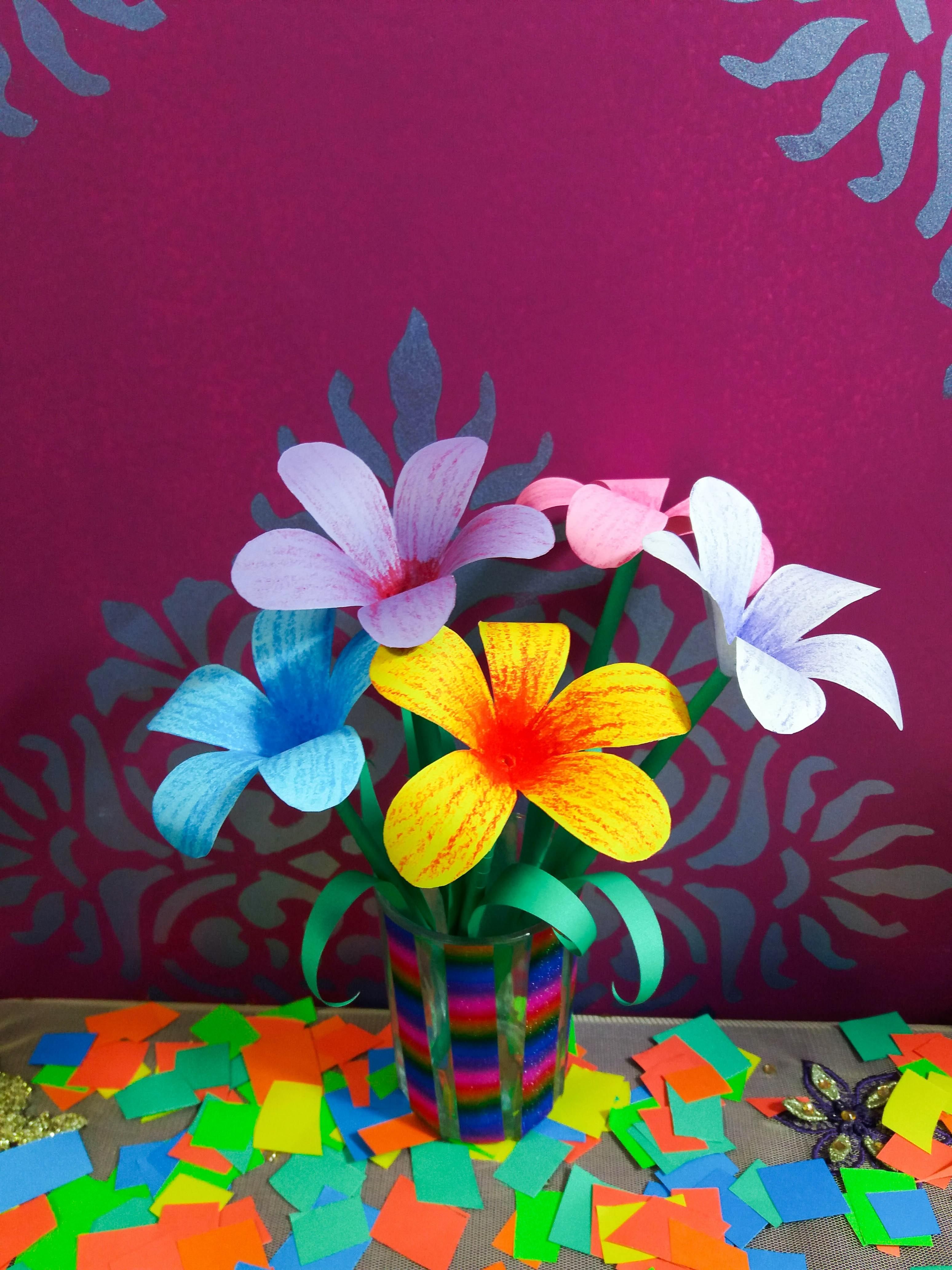 Креативим вместе с детьми: как создать интересные цветы из цветной бумаги - Идеи