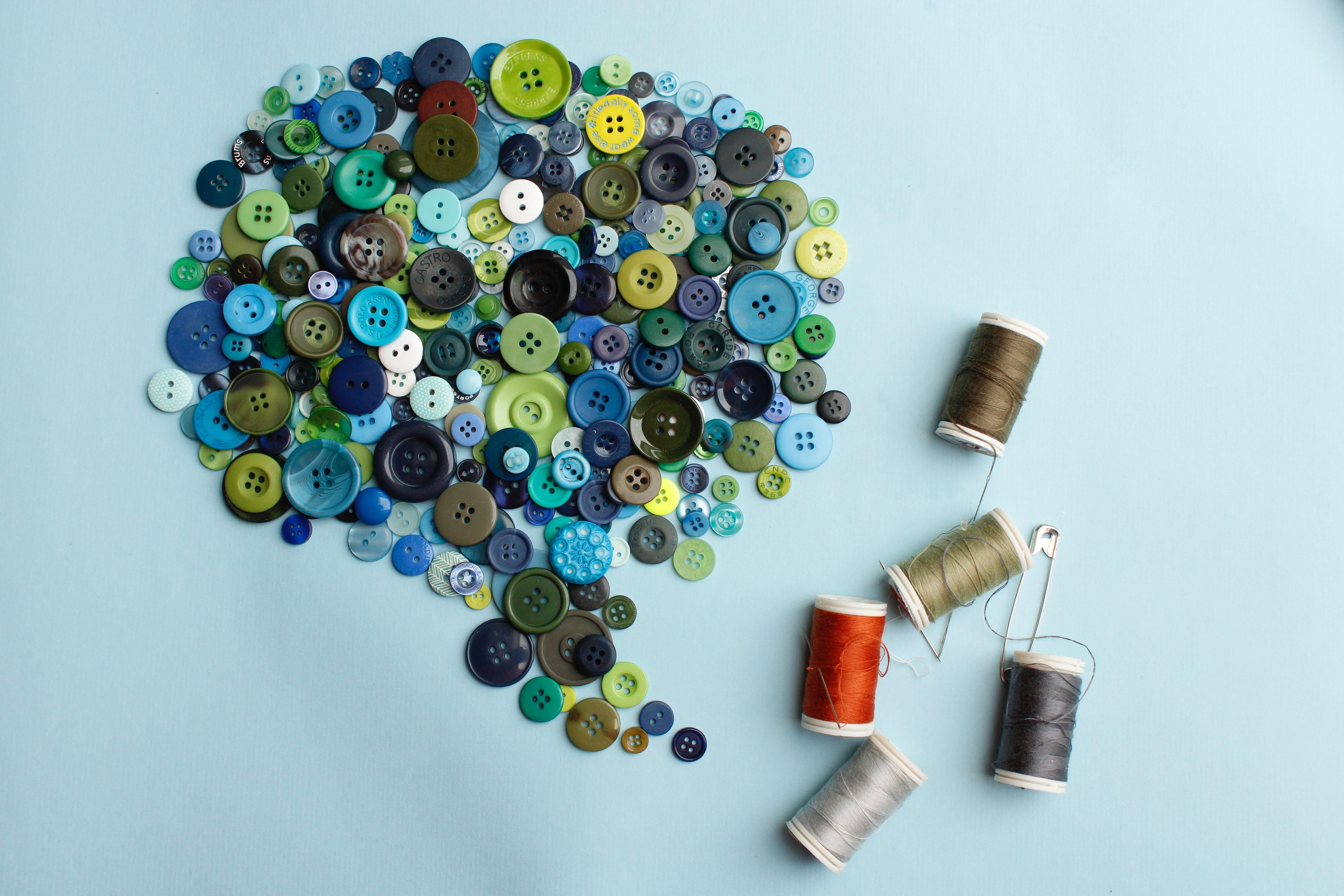 Створюємо зі старих ґудзиків: ідеї листівок для дітей, які можна робити з усією сім'єю - Ідеї Створюємо зі старих ґудзиків: ідеї листівок для дітей, які можна робити з усією сім'єю - Ідеї