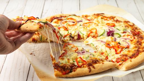 Як приготувати сир для піци вдома: вам знадобиться лише 3 інгредієнти