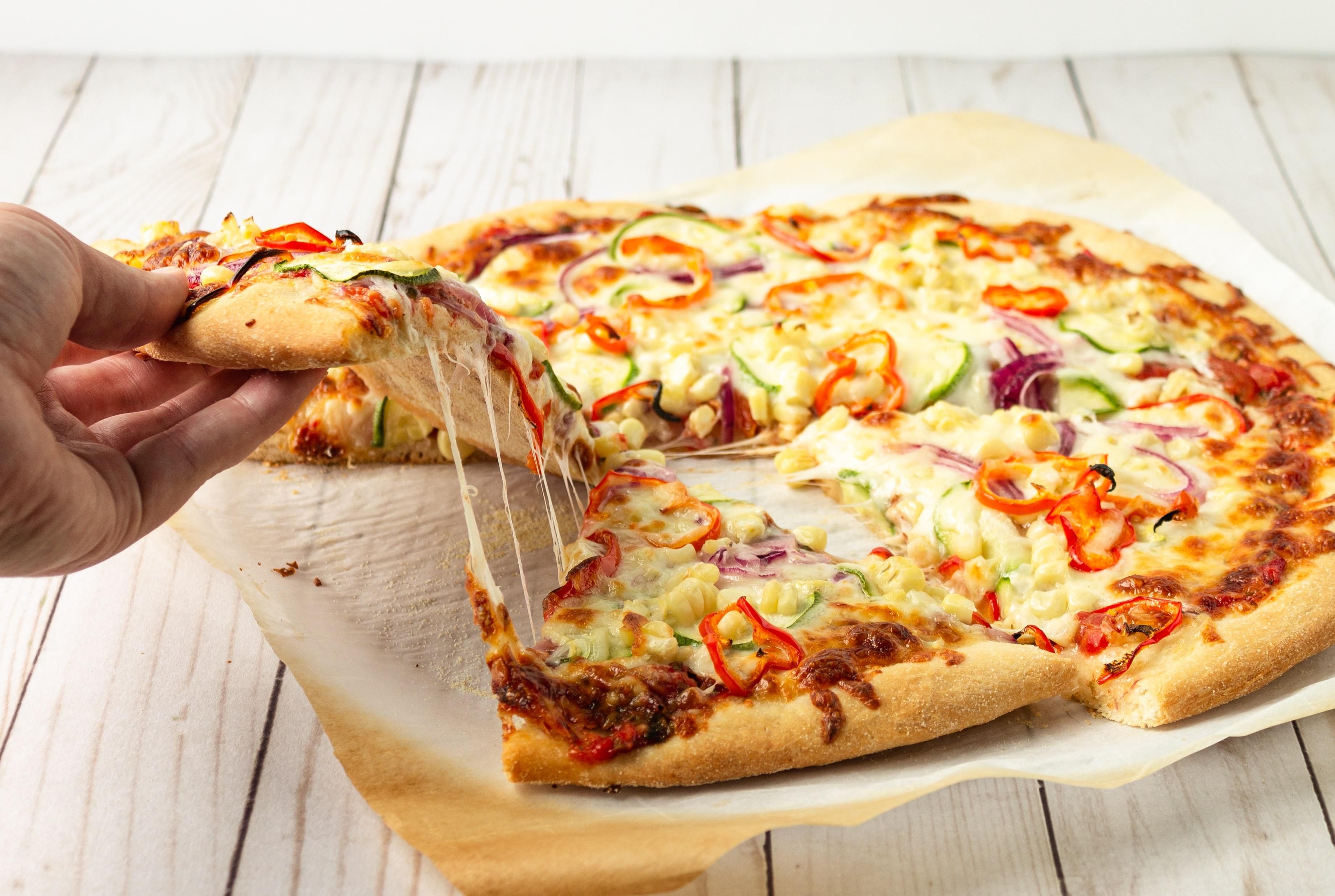 Як приготувати сир для піци вдома: вам знадобиться лише 3 інгредієнти - Ідеї
