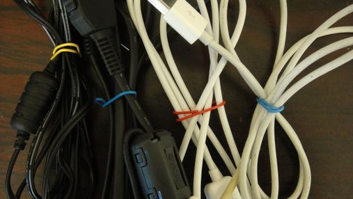 Идеи, как удобно хранить кабели, чтобы они не запутывались